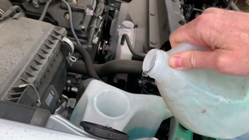 What Happens If You Put Windshield Washer Fluid In Radiator